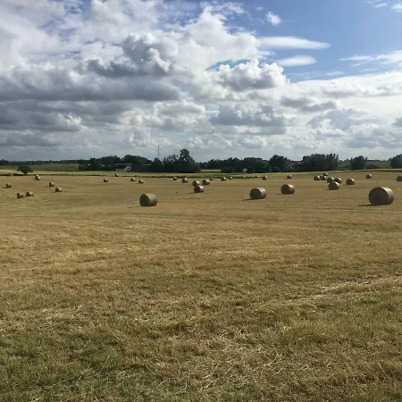 Happy Hill Farm *
